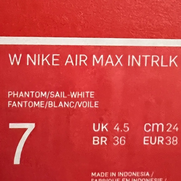 NWT Nike Air Max Intrlk Lite Women’s Shoes - Picture 9 of 9